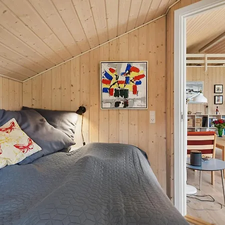 Modernt Hus Nära Och På Helnaes Semesterbostad